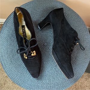 VTG 90’s ESCADA Black Suede Lace up Ankle Booties Boots with gold heart